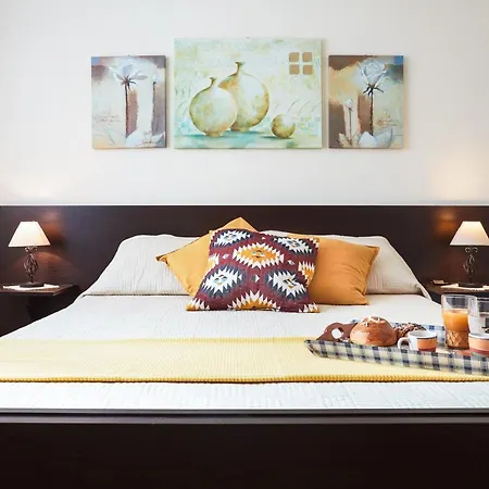 Apartment Orizzonte Casesicule, Fantastic Sea View With Balcony And Big Windows, Wi-fi Pozzallo